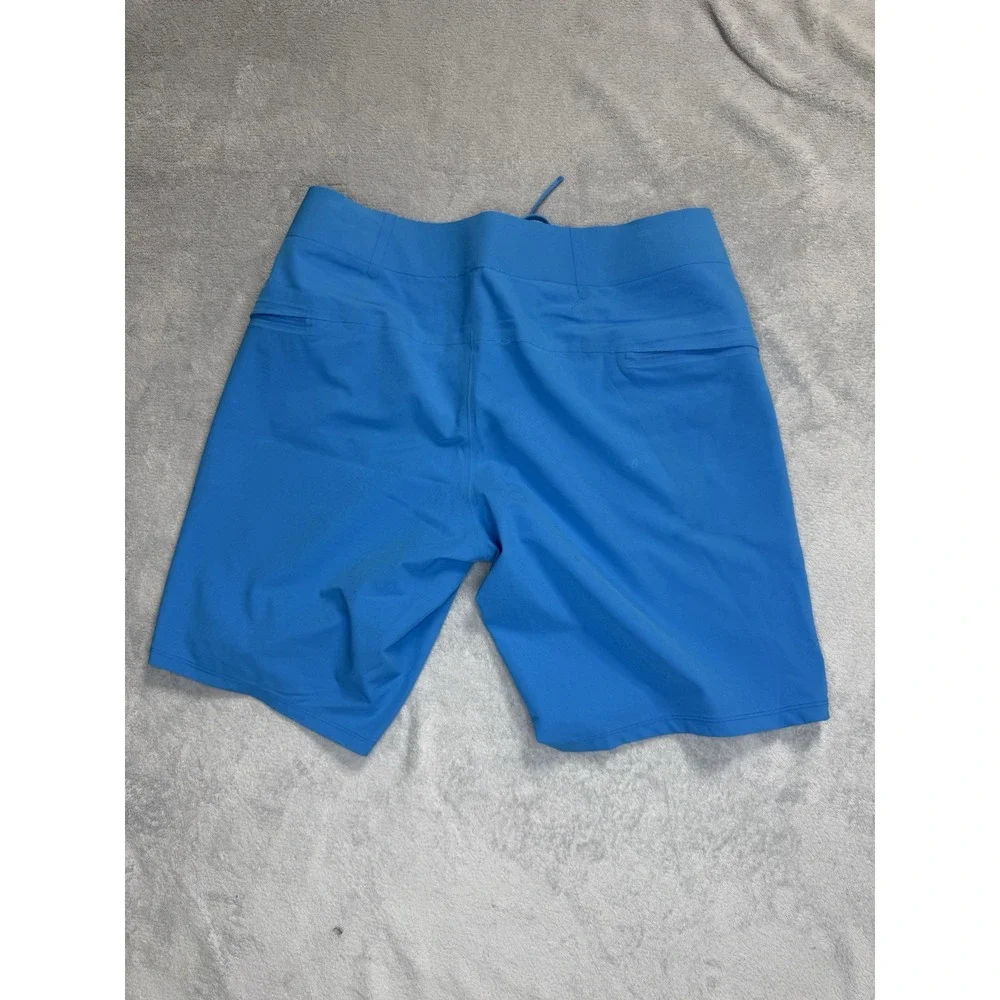 Lululemon Men's Current State Board Shorts 32 Blue Swim Surf Stretch 10